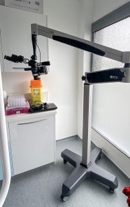 Operating dental microscope