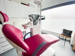 Operating dental microscope